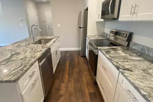 734 South St, Boston, MA 02131 - Photo 17