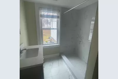 31 Mount Prospect St #1, Bridgewater, MA 02324 - Photo 3