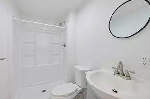 580 Ash St, Brockton, MA 02301 - Photo 7