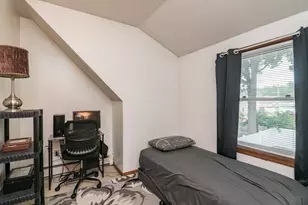 223 Mazarin St, Springfield, MA 01151 - Photo 23