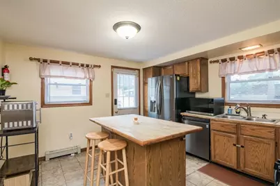 223 Mazarin St, Springfield, MA 01151 - Photo 15