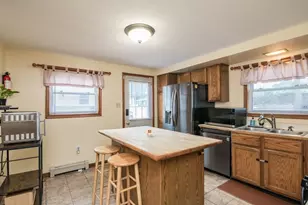 223 Mazarin St, Springfield, MA 01151 - Photo 15