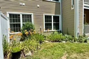 84 Bradford Commons Ln, Braintree, MA 02184 - Photo 23