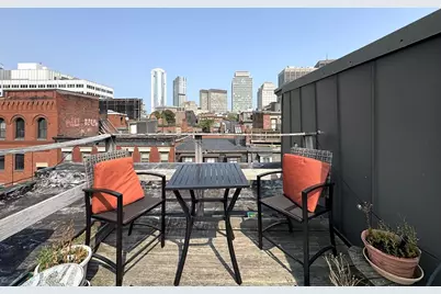 11 Irving Street #7, Boston, MA 02114 - Photo 9