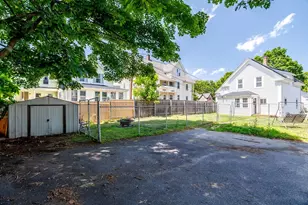 38 Cottage St, Leominster, MA 01453 - Photo 5