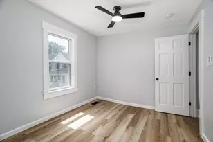38 Cottage St, Leominster, MA 01453 - Photo 25