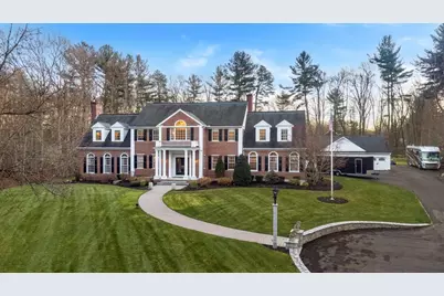 40 Grandview Rd, Chelmsford, MA 01824 - Photo 1