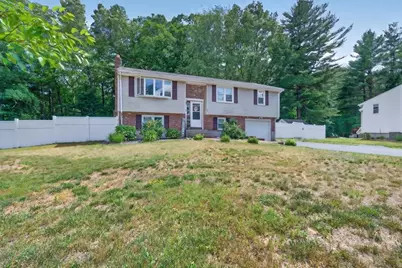 27 Mary Kennedy Dr, North Attleboro, MA 02760 - Photo 3