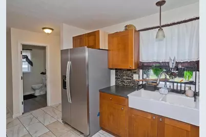 175 Bloomfield Street, Springfield, MA 01108 - Photo 7