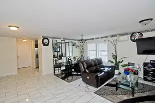 175 Bloomfield St, Springfield, MA 01108 - Photo 3
