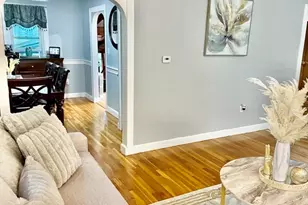 353 Plain St, Millis, MA 02054 - Photo 5