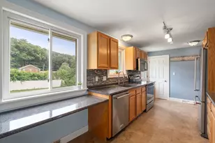 58 Melody Ln, Marlborough, MA 01752 - Photo 11