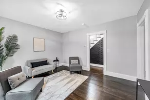 15 Myrtle Ave, Holyoke, MA 01040 - Photo 5