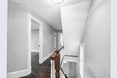15 Myrtle Ave, Holyoke, MA 01040 - Photo 15