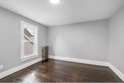 15 Myrtle Ave, Holyoke, MA 01040 - Photo 19