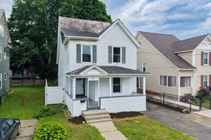 15 Myrtle Ave, Holyoke, MA 01040 - Photo 33