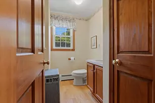 6 Meadow Ln, Haverhill, MA 01830 - Photo 11