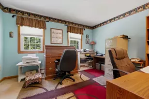 6 Meadow Ln, Haverhill, MA 01830 - Photo 15