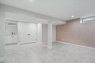 474 Burncoat St, Worcester, MA 01606 - Photo 25