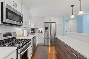 474 Burncoat St, Worcester, MA 01606 - Photo 11