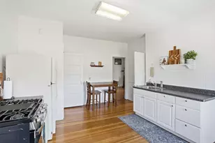 320 Fellsway W, Medford, MA 02155 - Photo 9