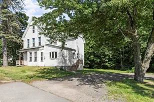 354 Massachusetts Ave, Lunenburg, MA 01462 - Photo 3