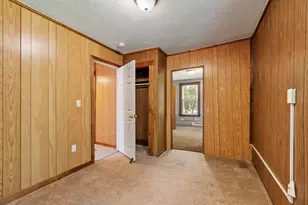 354 Massachusetts Ave, Lunenburg, MA 01462 - Photo 31