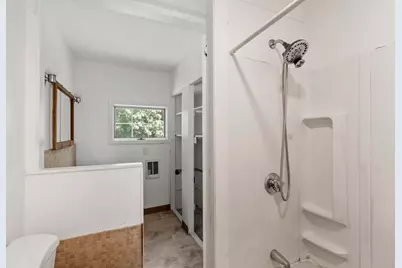 354 Massachusetts Ave, Lunenburg, MA 01462 - Photo 39
