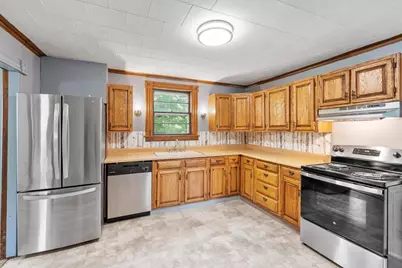 354 Massachusetts Ave, Lunenburg, MA 01462 - Photo 15