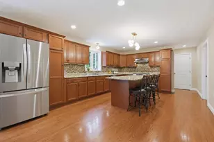 90 Huntsbridge Rd, North Attleboro, MA 02760 - Photo 9