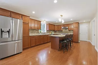 90 Huntsbridge Rd, North Attleboro, MA 02760 - Photo 9