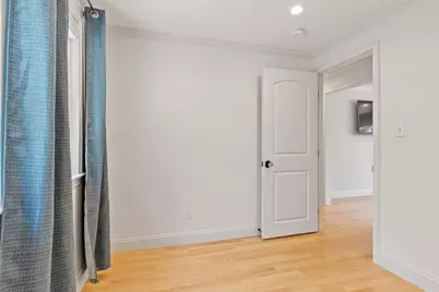 49 Lakeview Ave, Waltham, MA 02451 - Photo 11