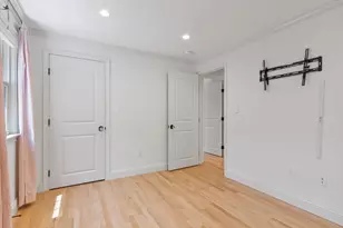 49 Lakeview Ave, Waltham, MA 02451 - Photo 13