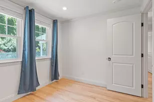 49 Lakeview Ave, Waltham, MA 02451 - Photo 31