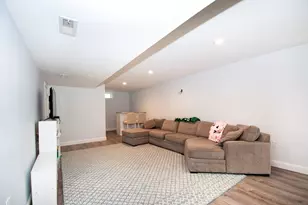 81 Meredith Way, Weymouth, MA 02189 - Photo 41