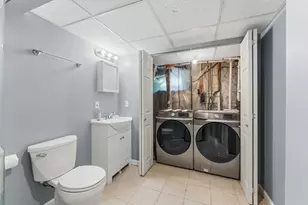 101 Bay State Rd, Worcester, MA 01606 - Photo 31