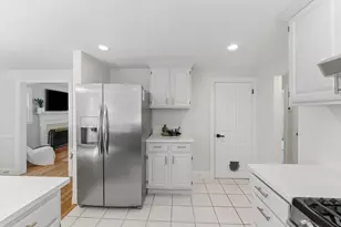 84 South St, Shrewsbury, MA 01545 - Photo 13