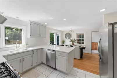84 South St, Shrewsbury, MA 01545 - Photo 11