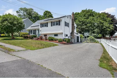 6 Surrey Rd, Woburn, MA 01801 - Photo 25