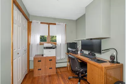 6 Surrey Rd, Woburn, MA 01801 - Photo 11