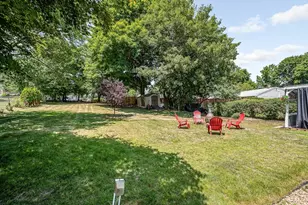 6 Surrey Rd, Woburn, MA 01801 - Photo 29