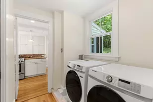 109 Grove St, Lexington, MA 02420 - Photo 17