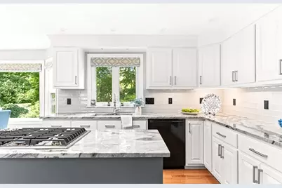 361 Marbleridge Rd, North Andover, MA 01845 - Photo 13