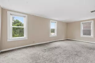 214 High St, Webster, MA 01570 - Photo 31
