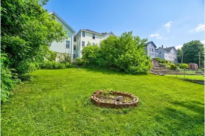 214 High St, Webster, MA 01570 - Photo 35