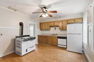 214 High St, Webster, MA 01570 - Photo 27