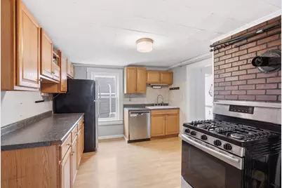 214 High St, Webster, MA 01570 - Photo 7