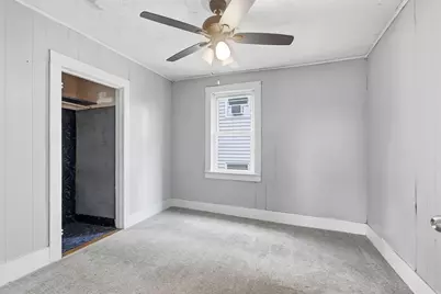 214 High St, Webster, MA 01570 - Photo 9