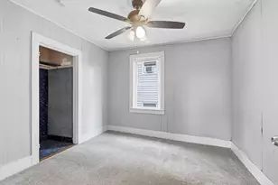 214 High St, Webster, MA 01570 - Photo 9
