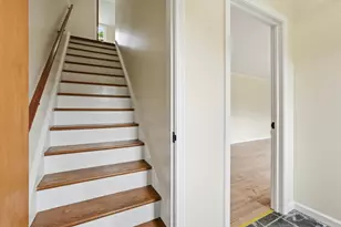 98 N Rd, Monroe, MA 01350 - Photo 27